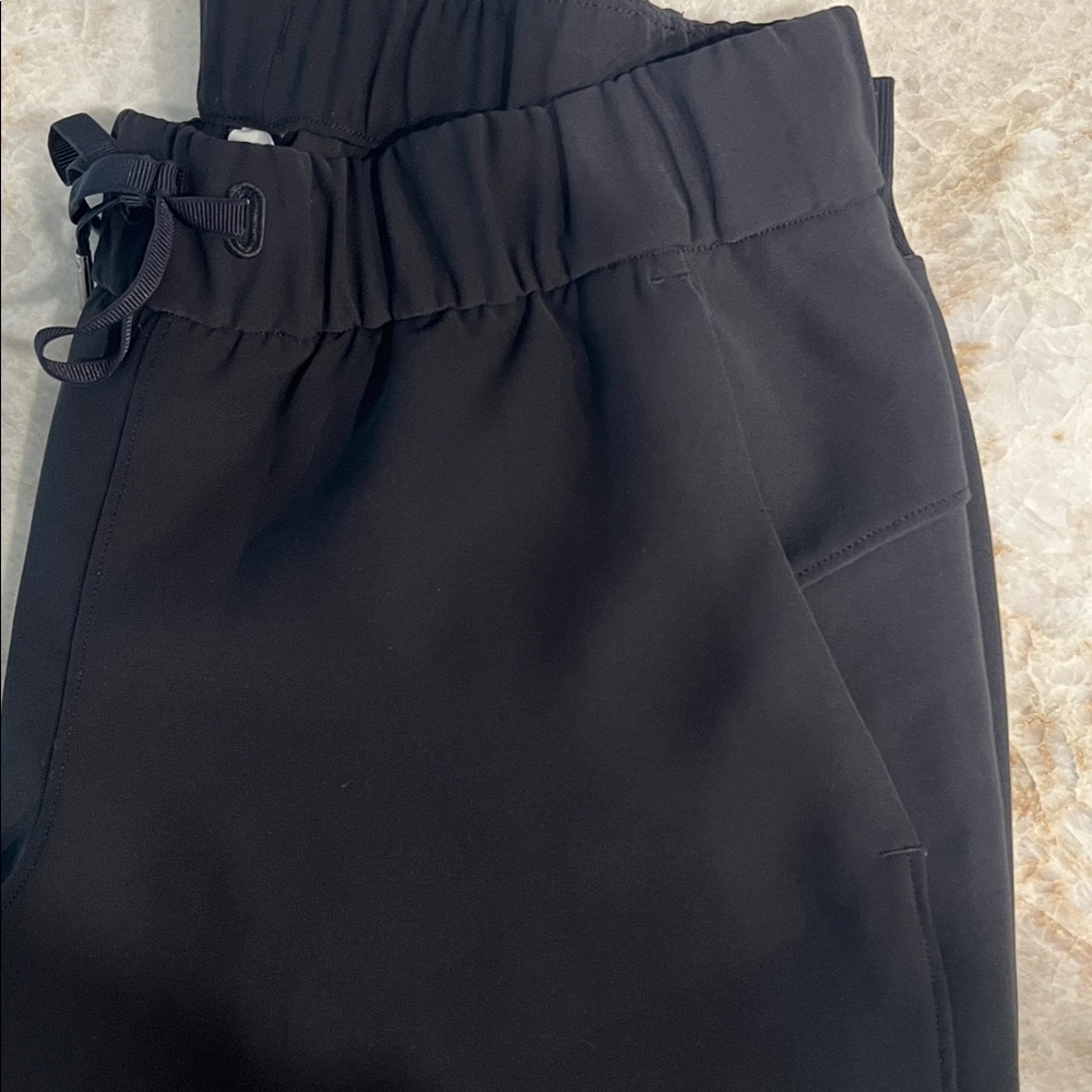lululemon athletica Black joggers - Picture 4 of 4